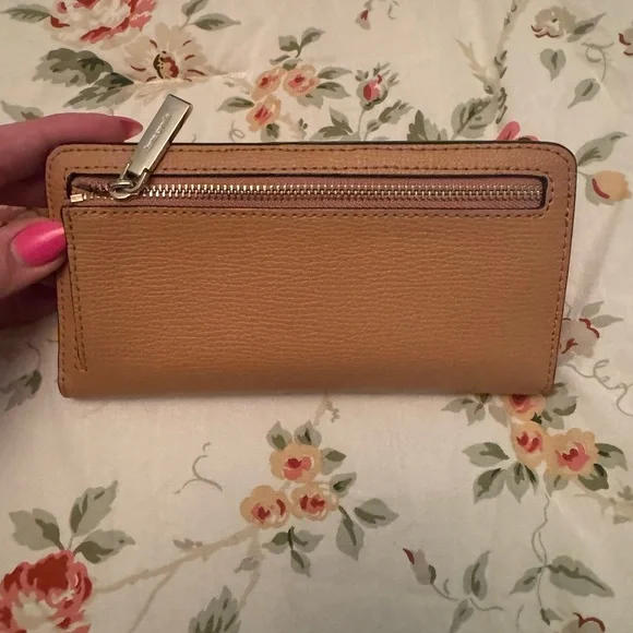 Kate Spade Tan Leather Satchel with Classic Silhouette - Picture 13 of 14